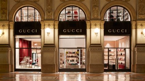 gucci sede legale italia|gucci online store.